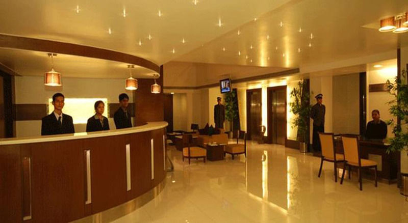 Hotel Sadanand Regency Pimpri-Chinchwad Buitenkant foto